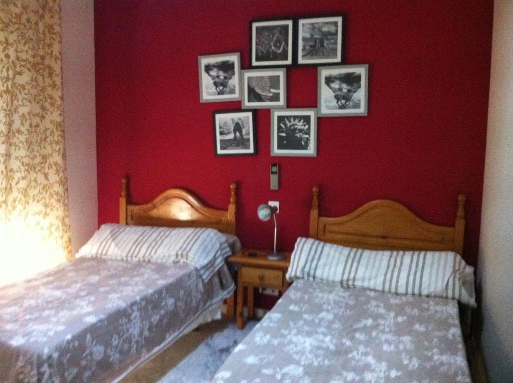 Hostal Neptuno Caces Zewnętrze zdjęcie