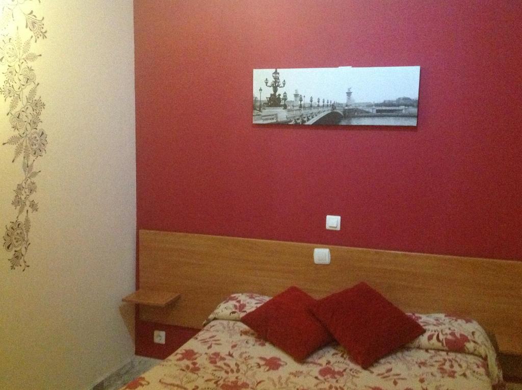 Hostal Neptuno Caces Zewnętrze zdjęcie